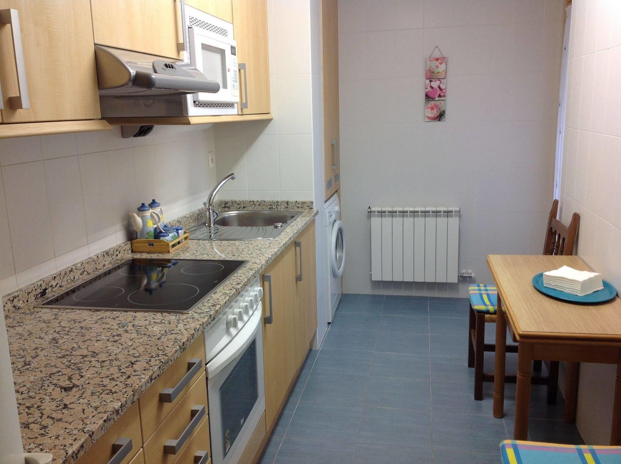 Apartamentos Alcaniz, Blanca מראה חיצוני תמונה