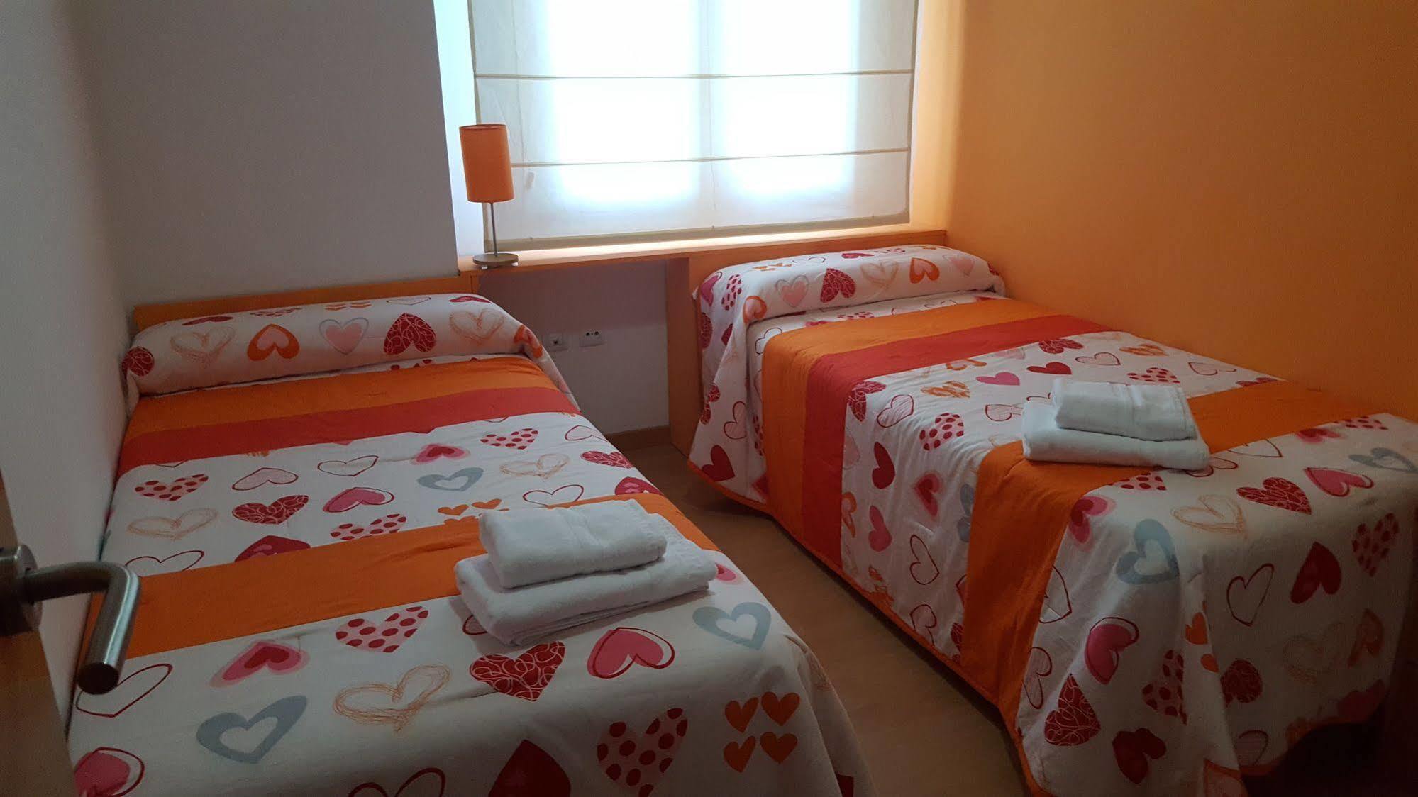 Apartamentos Alcaniz, Blanca מראה חיצוני תמונה